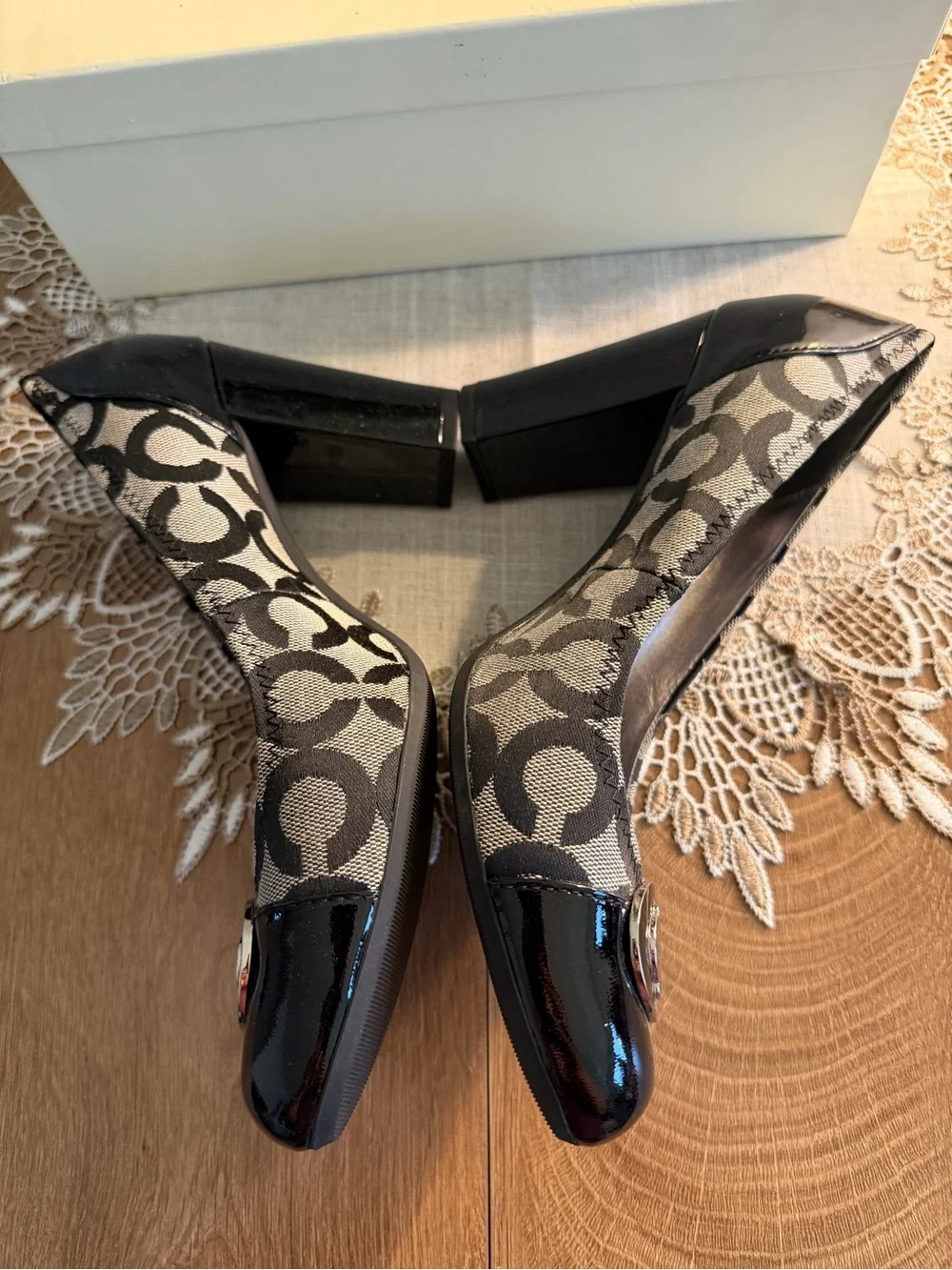 Coach Black and Gray Signature Cap-Toe Heels with Turnlock Accent NWOB 8B